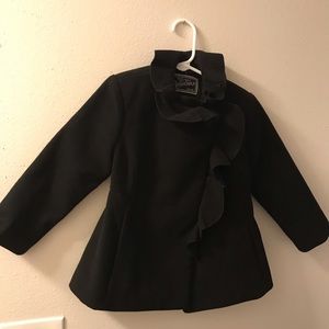 Toddler girls Rothschild black ruffle pea coat.